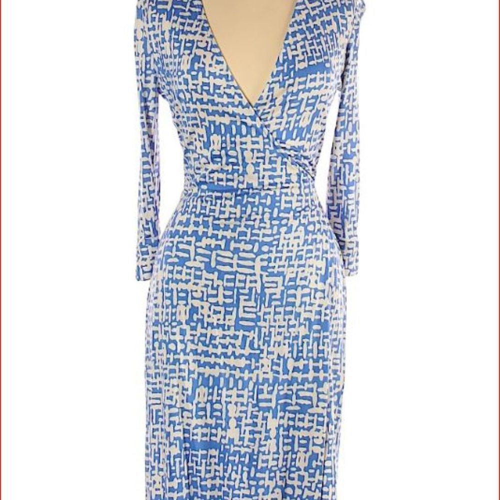 Beautiful Silk DVF Wrap Dress, size 10